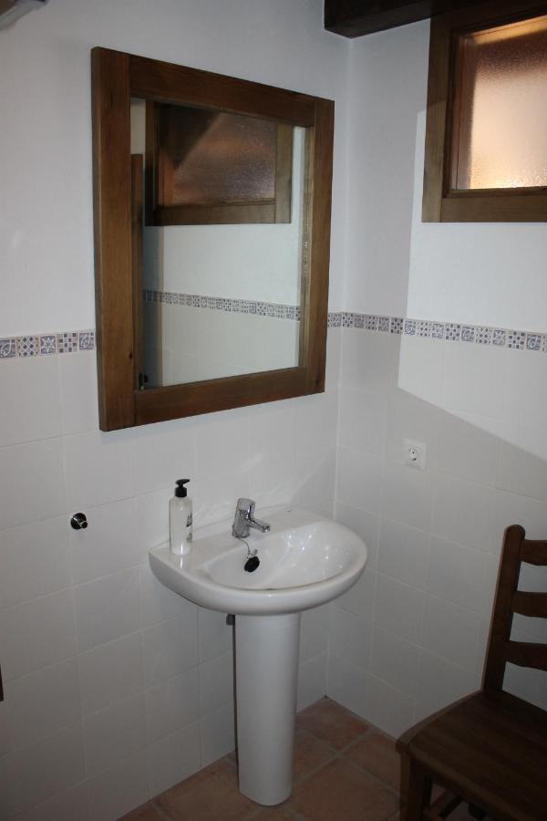 Apartamentos Real Fabrica Hojalata Juzcar Ngoại thất bức ảnh